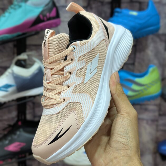 حذاء رياضي بنات ( اورتوبديك)